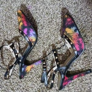 Size 8 /9 Route 21 shoe